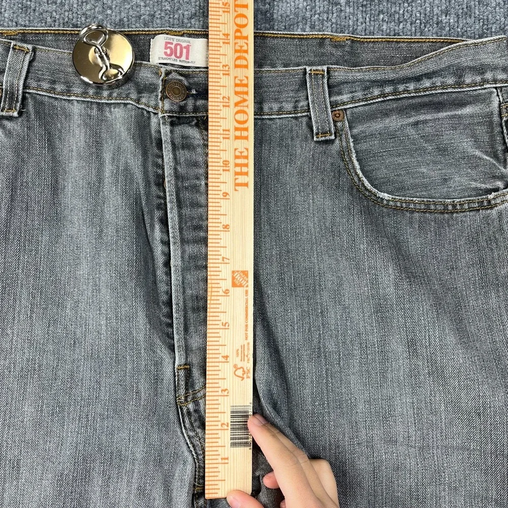 Levi's 501 Original Fit Straight Jeans Men's Gray Denim Classic Button Fly 43X26